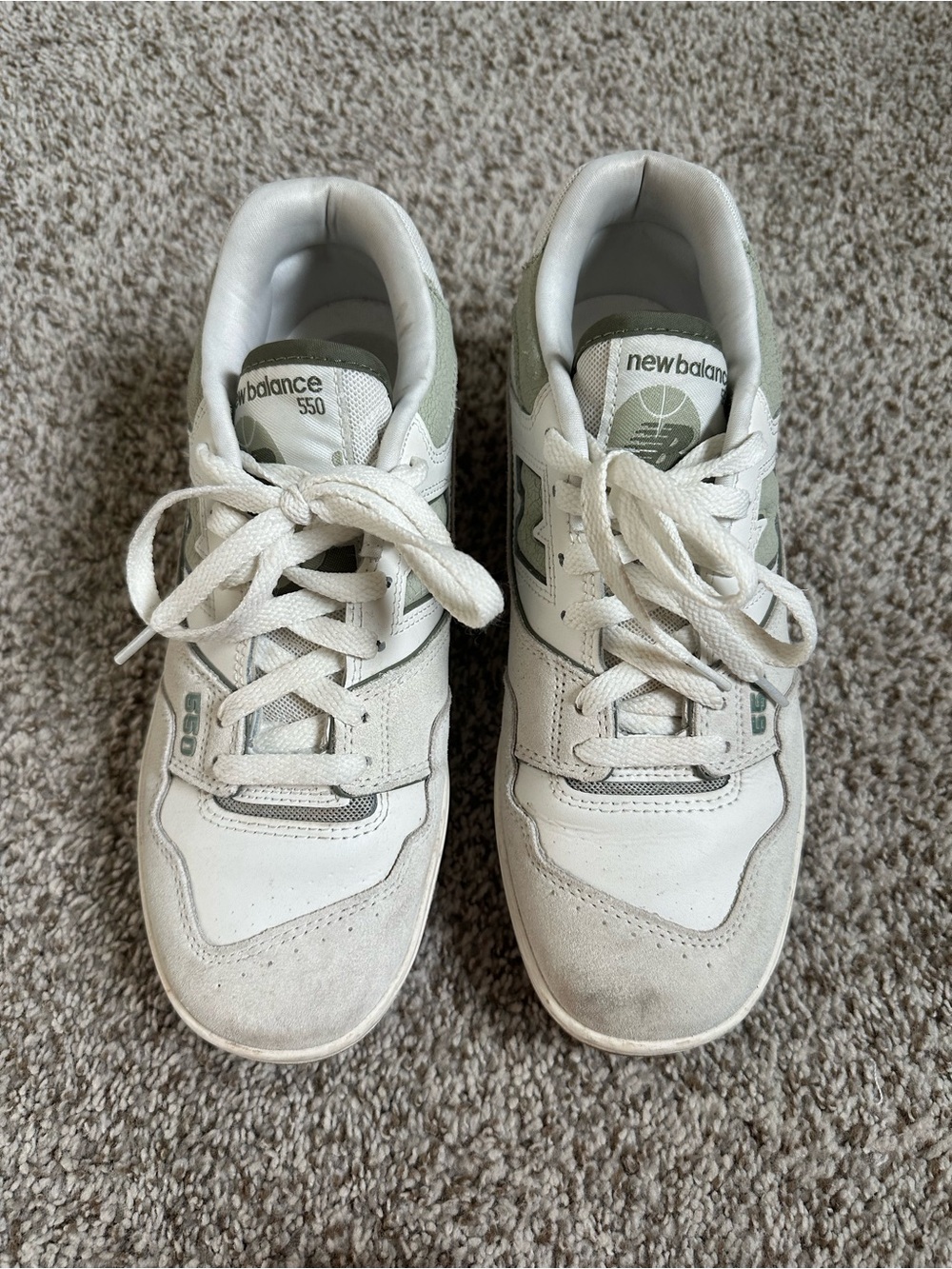 New Balance White and Light Green Sneakers - 550